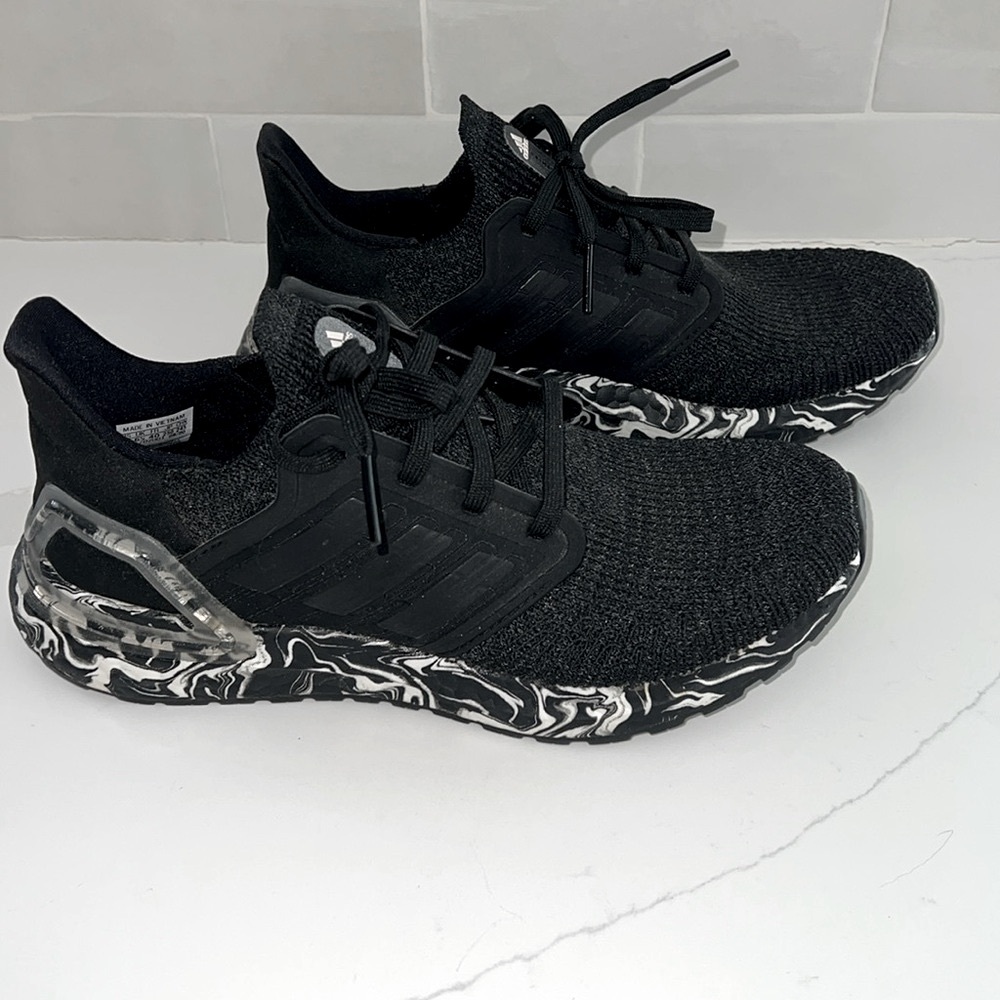 Women's Ultraboost 20' Glam Pack Black. Size 8M Womens *Sold Out